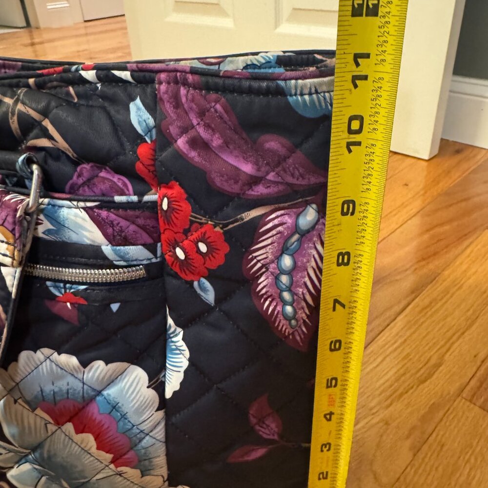 Vera Bradley Mayfair in Bloom Tote - Picture 4 of 11